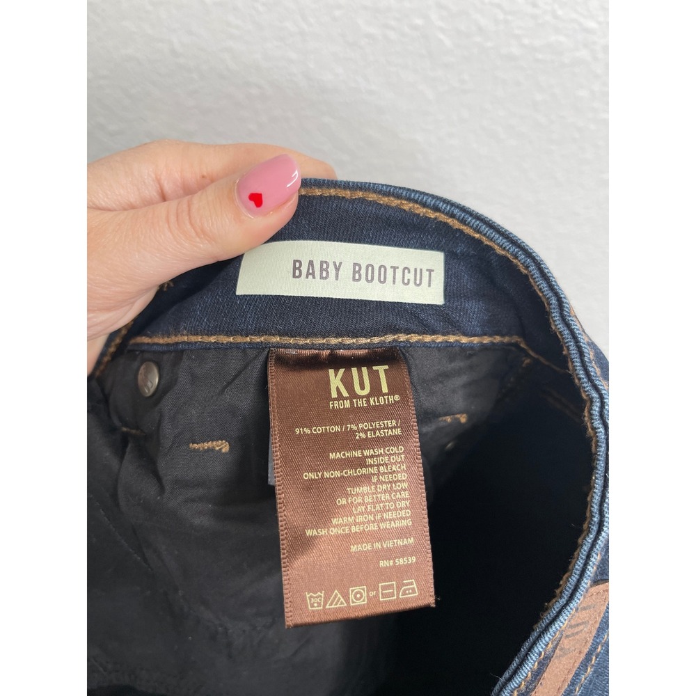 Kut from the Kloth Baby Bootcut Jeans Dark Wash Stretch Denim Womens Size 14S - Picture 4 of 4